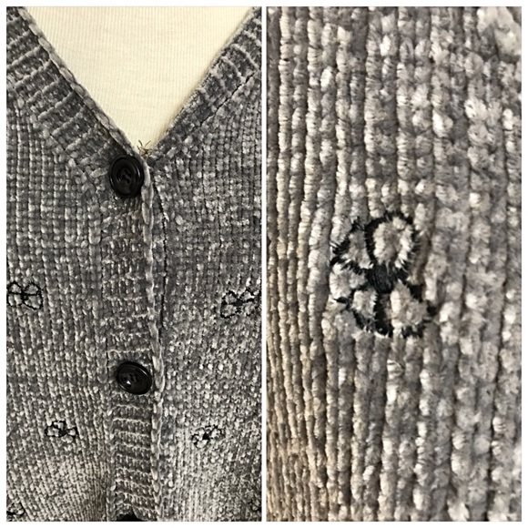 📍FLASHSALE Whimsy Chenille Cardi Sweater Button M - Picture 4 of 5